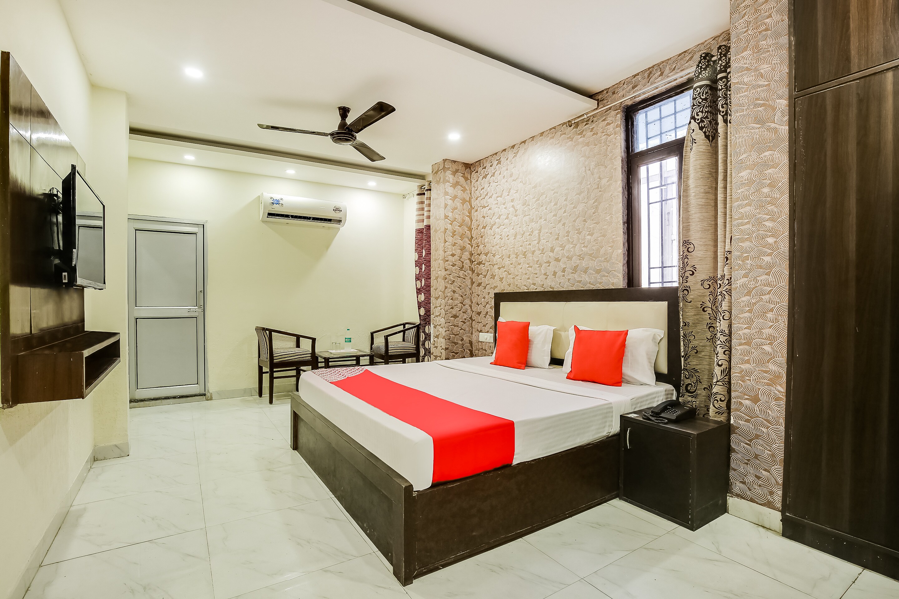 Book 3 Star Hotel near Fun City, Chandigarh