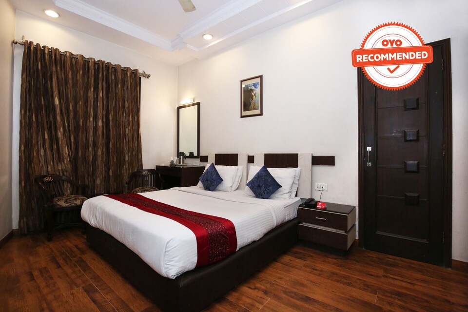 OYO Flagship 113 Golden Temple Road, Golden Temple Road Amritsar, Amritsar