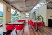 OYO Neema Residency Near Lalbagh Botanical Garden