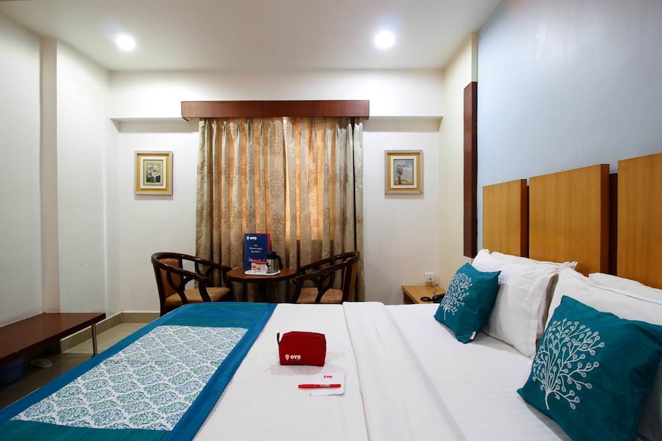 OYO Hotel Landmark, Nakkalagutta Hanamkonda Warangal, Warangal