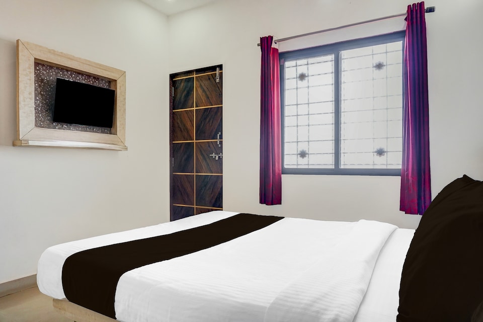 Super Collection O Mahabaleshwar Near Mapro Garden, Bondarwadi Mahabaleshwar, Mahabaleshwar