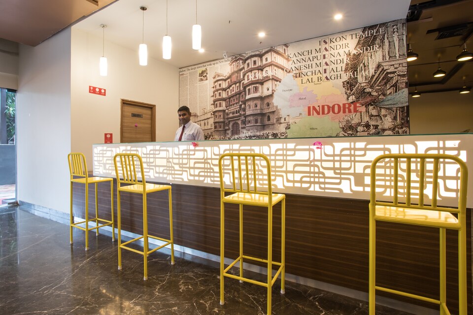 OYO 9045 Cosmopolitan Hotel, MG Road Indore, Indore