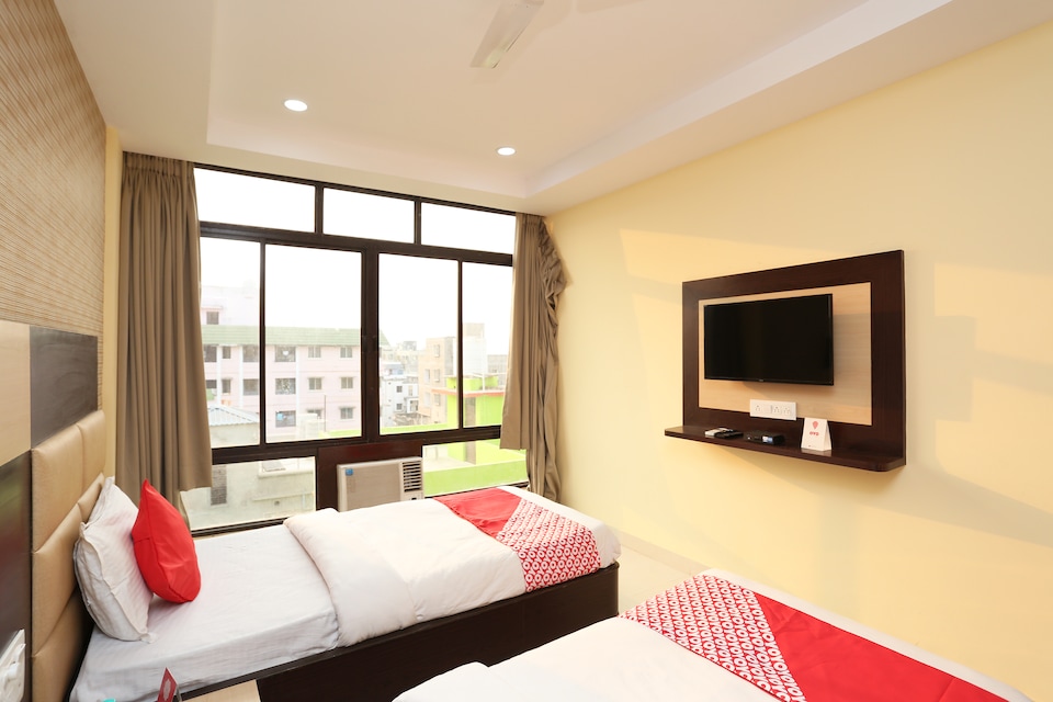OYO 3803 Hotel Lal Quila, Patia Bhubaneswar, Bhubaneswar