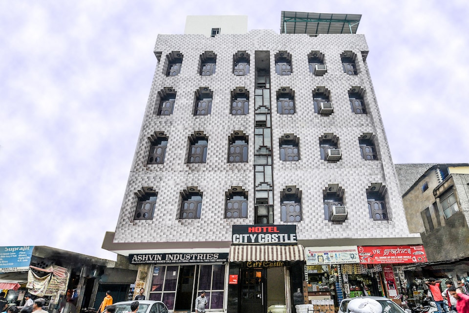 Townhouse Hotel City Castle, Karol Bagh Delhi, Delhi