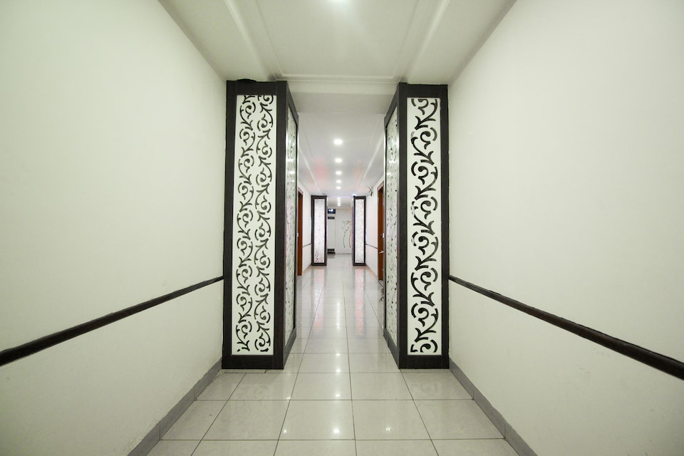 OYO 3788 Sadbhav Hotel, Ahmedabad Airport, Ahmedabad