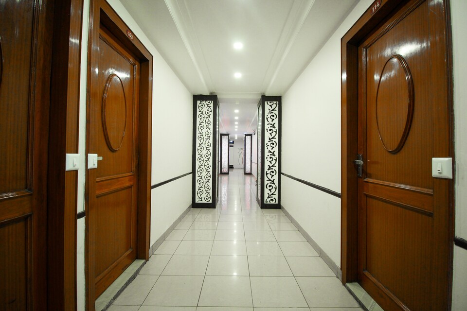 OYO 3788 Sadbhav Hotel, Ahmedabad Airport, Ahmedabad