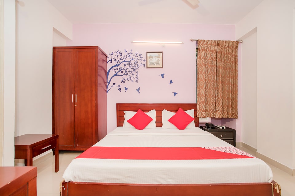 OYO 1256 S.R.SUITES, Marathahalli Bangalore, Bangalore