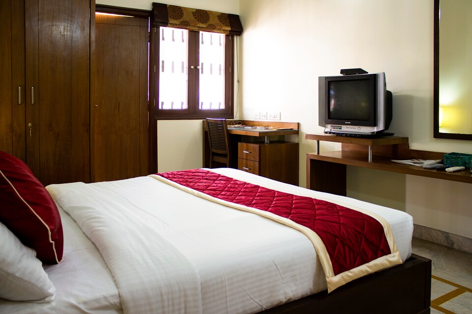 OYO 371 near Brigade Road, Electronic City Phase 1 Bangalore, Bangalore