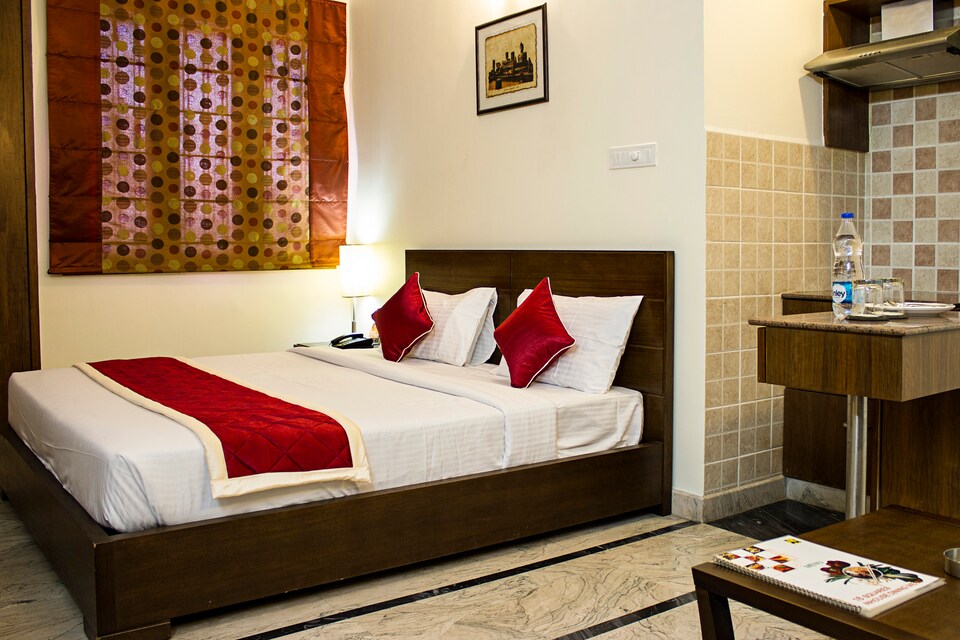 OYO 371 near Brigade Road, Electronic City Phase 1 Bangalore, Bangalore