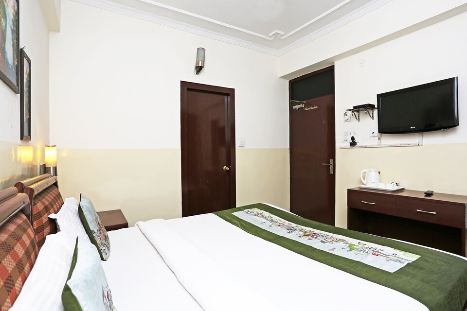 OYO 9628 Hotel Fort, Patna Station, Patna