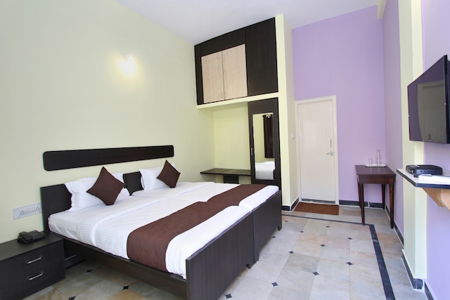 OYO Sri Sai Guest Inn Near Ragigudda Sri Prasanna Anjaneyaswamy Temple