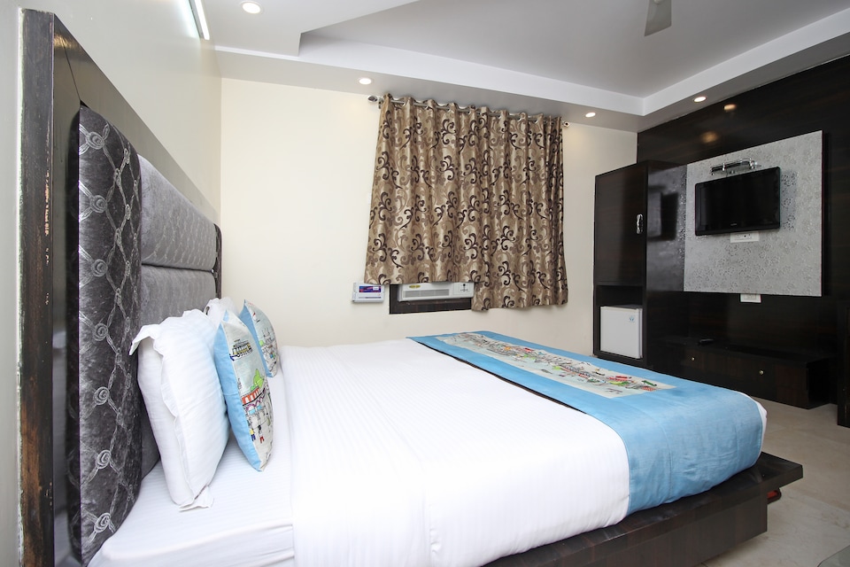 OYO 9158 Hotel De Continental, Karol Bagh Delhi, Delhi