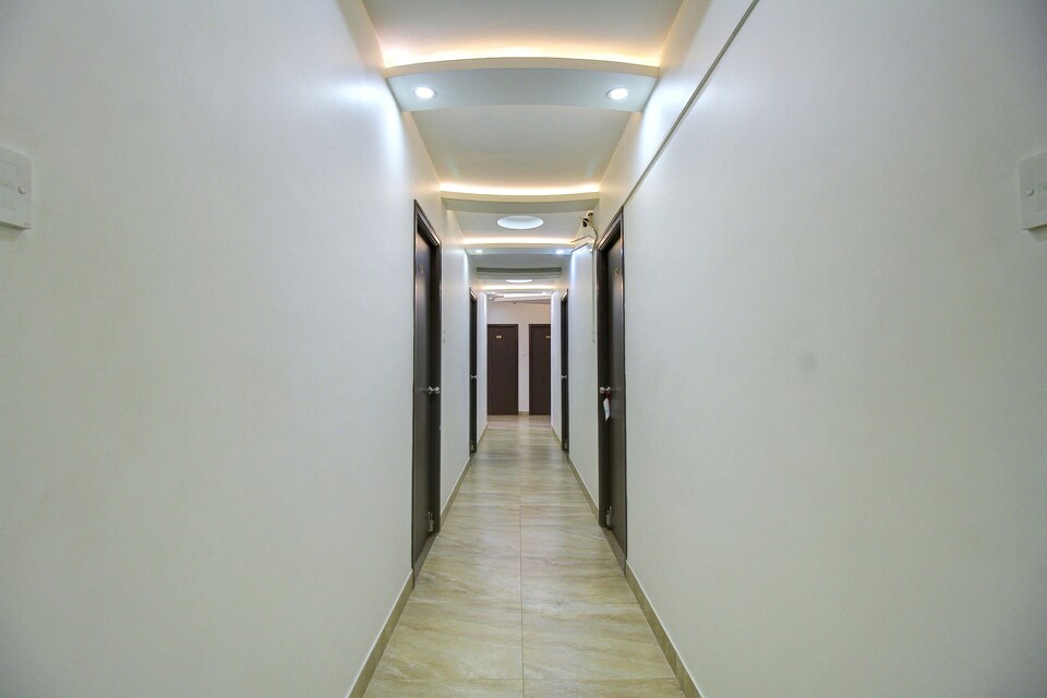 OYO 9258 आरडी टावर्स, Airport Chennai, चेन्नई