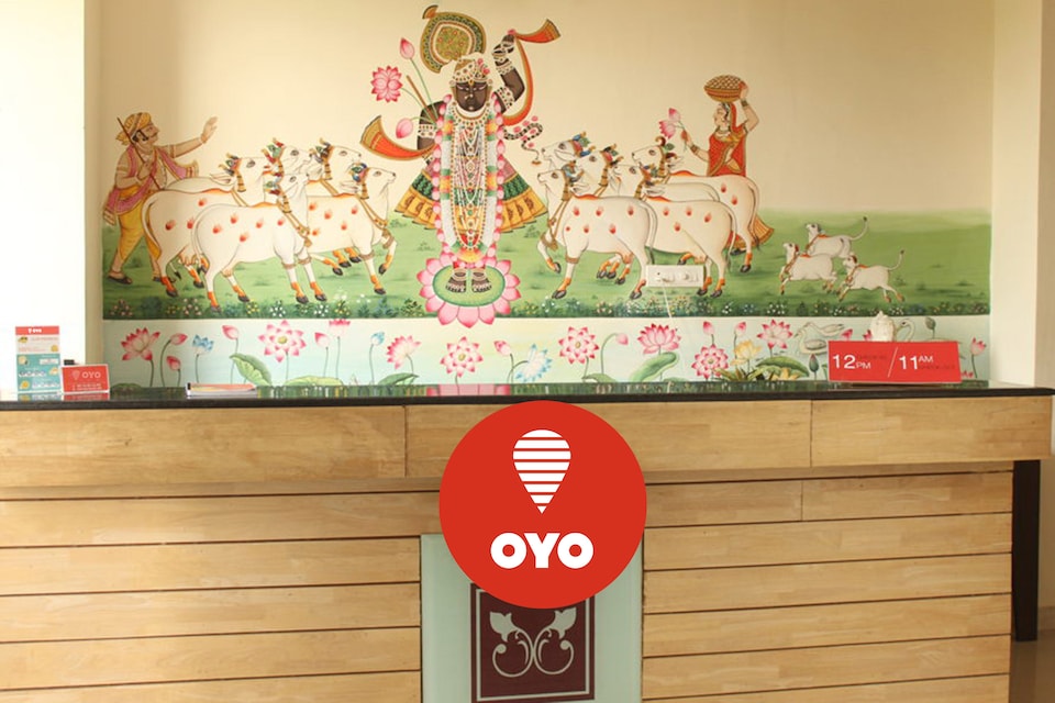 OYO Hotel Lake View Palace, Fateh Sagar, उदयपुर