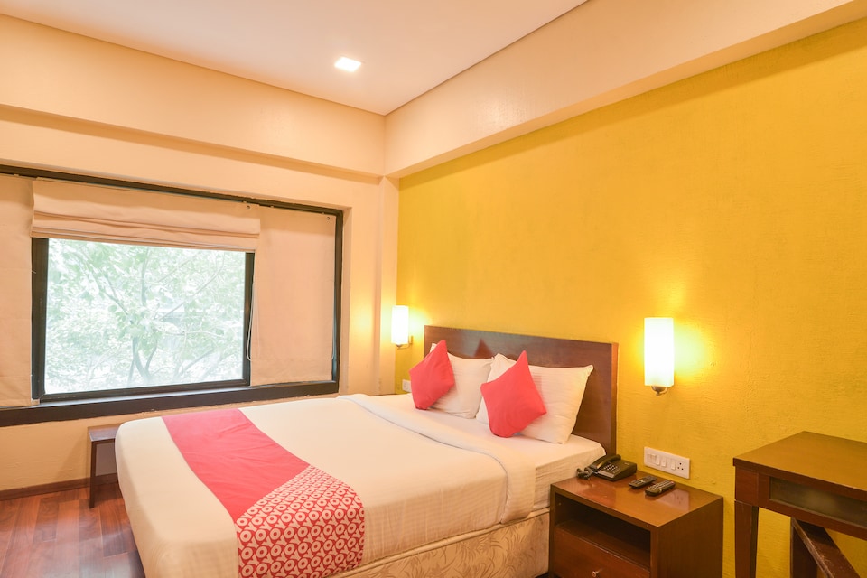 OYO Flagship 584 Santacruz East, Mumbai Bandra-Khar-Santacruz, Mumbai