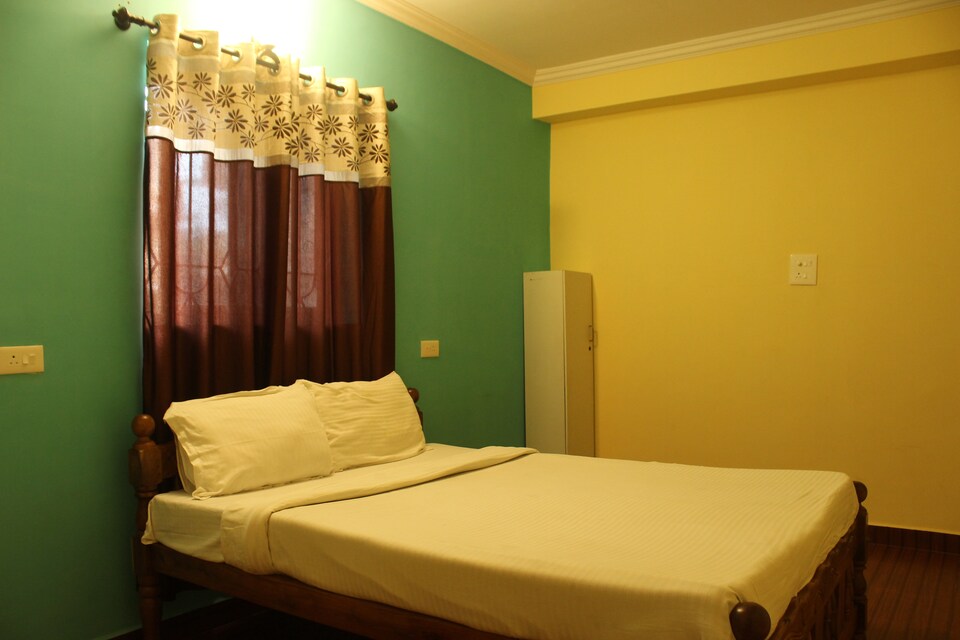 OYO 9276 Home 1BHK Behind Newtons Supermarket, Candolim Goa, Goa