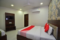 OYO Sacheti Yatri Niwas