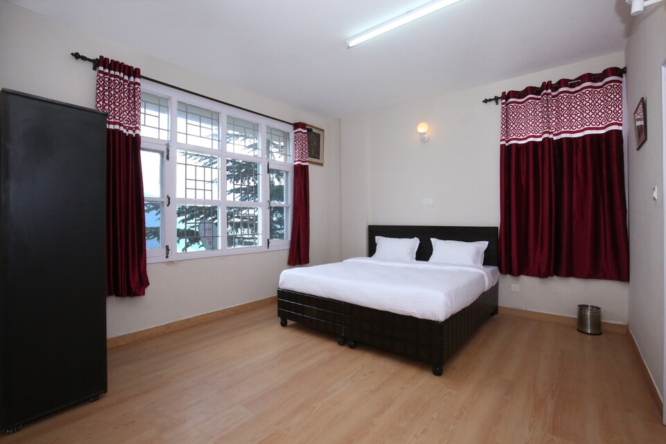 OYO 9201 Home Gorgeous Hill View 3BHK Kasaumpti Shimla, Chotta Shimla, Shimla