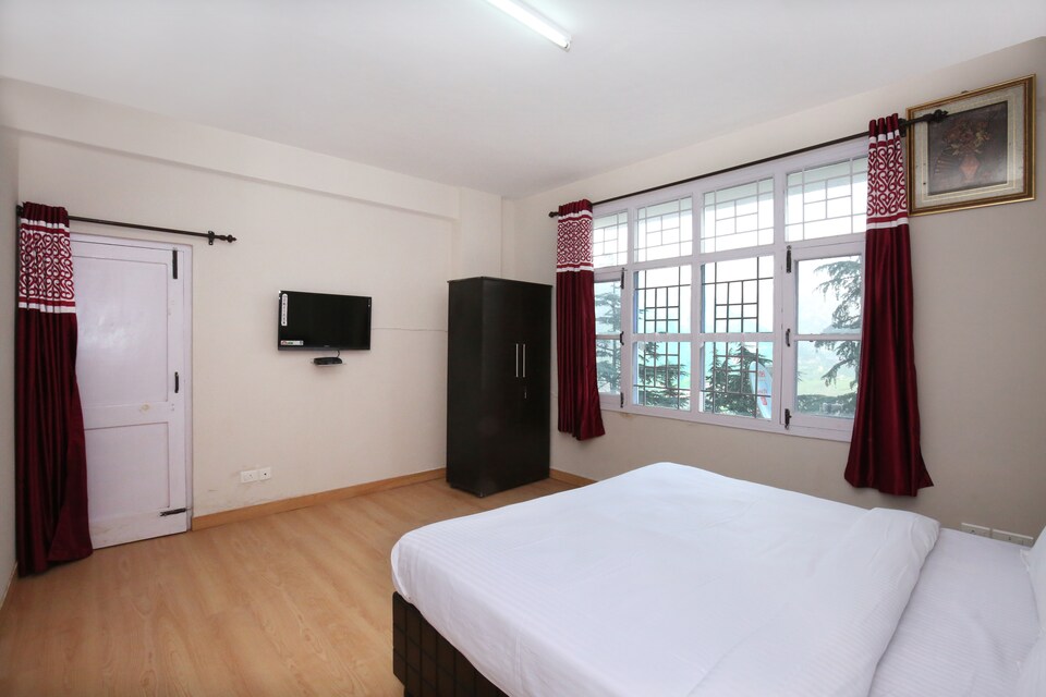 OYO 9201 Home Gorgeous Hill View 3BHK Kasaumpti Shimla, Chotta Shimla, Shimla