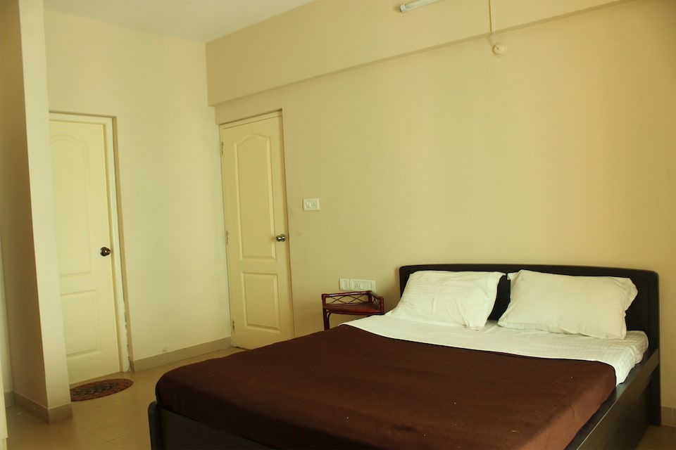 OYO 9172 Home with Pool 1 BHK Vagator Beach, Anjuna Vagator Goa, Goa