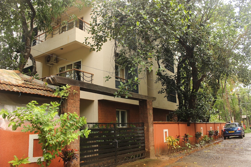 OYO 9172 Home with Pool 1 BHK Vagator Beach, Anjuna Vagator Goa, Goa