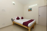 OYO Olive Castles Inn Near Ecr Beach