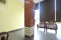OYO Hotel Swarna Villa