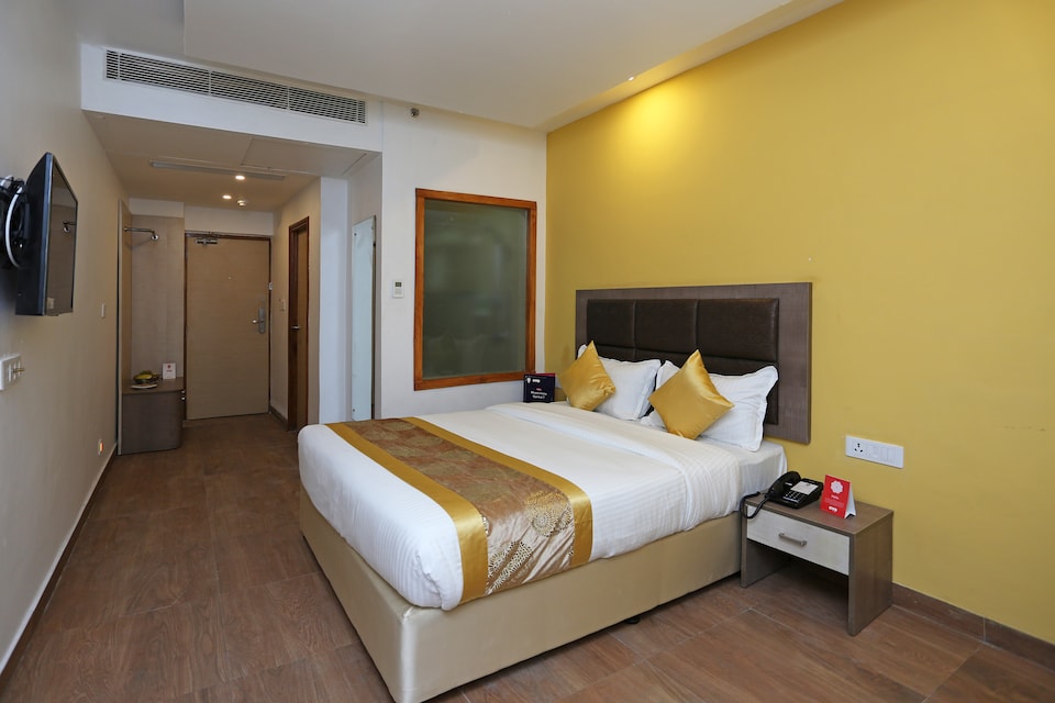 Capital O 9180 Hotel Cosmopolitan, Jodhpur North, Jodhpur