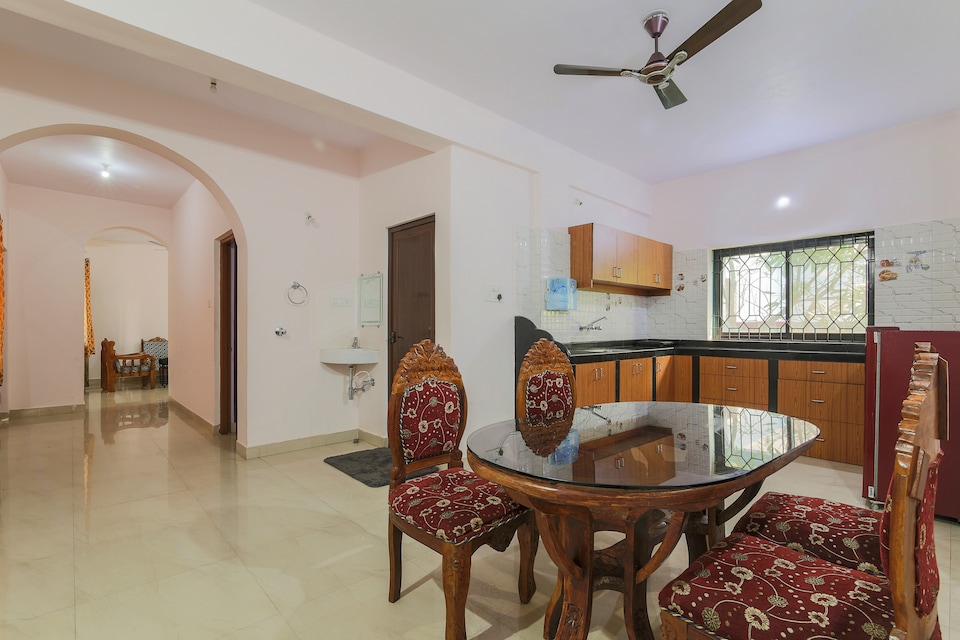 OYO Home 9174 Calangute House 3BHK, Candolim Goa, Goa