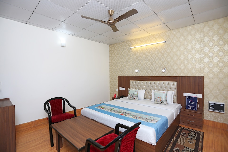 OYO Shobha Palace Guest House, GMS Road Dehradun, Dehradun