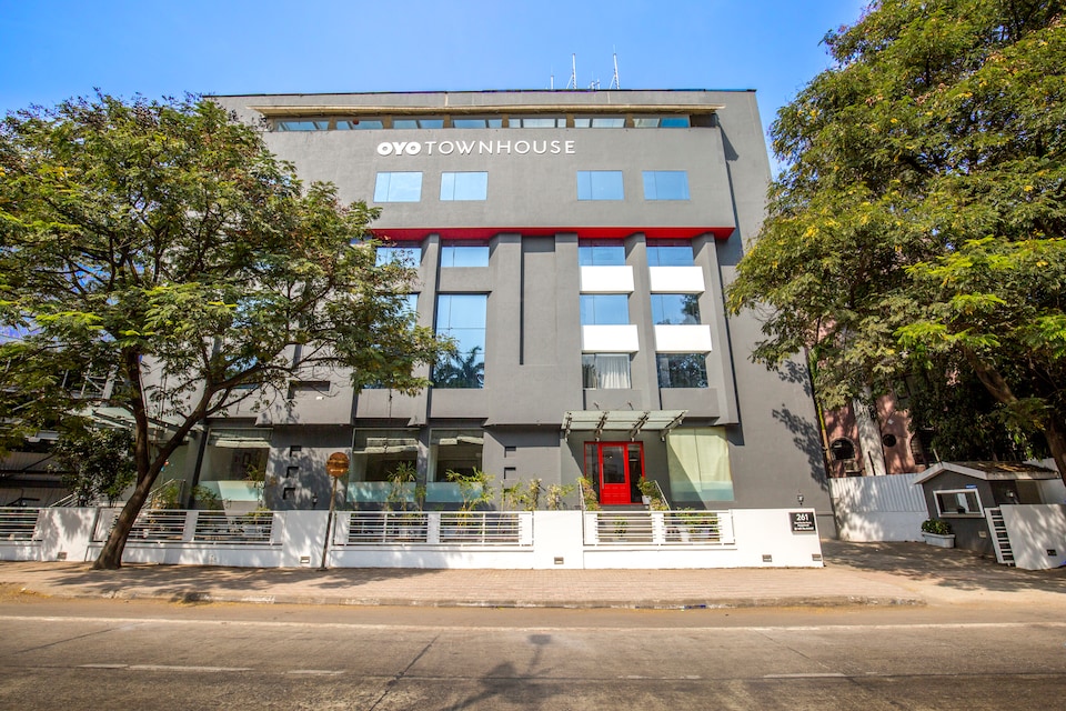 OYO Townhouse 022 Koregaon Park Pune, Koregaon Park Pune, Pune