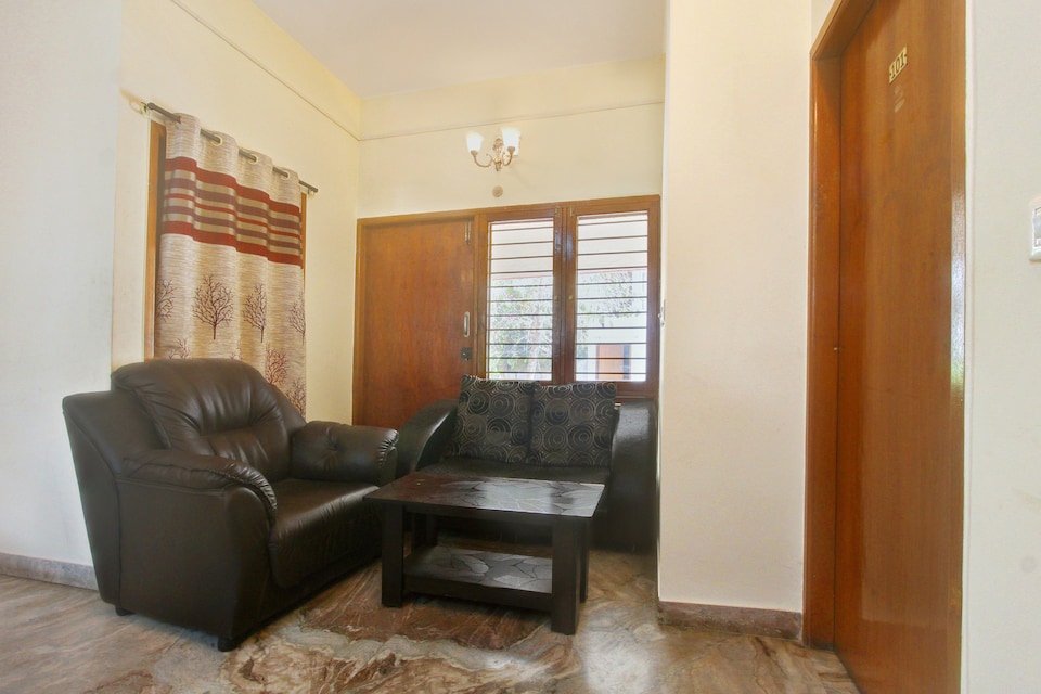 OYO 9250 Green Suits, Indiranagar Extension Bangalore, Bangalore