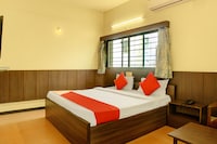 OYO Hotel Pathik Near Shaniwar Wada