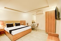 Hotel O by OYO Chandigarh Road Formerly Royal Woods