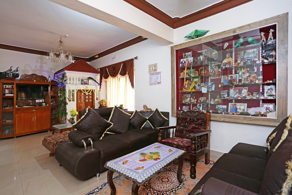 OYO Home 9374 Picturesque Stay, Madikeri, Coorg