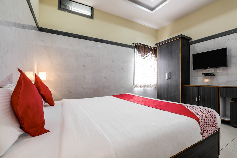 Super Hotel O Src Grand, Governorpet Vijayawada-II, विजयवाड़ा