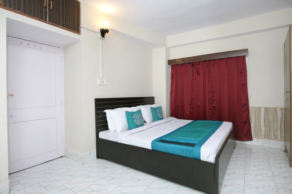 OYO Home 10404 Mall Road 3BHK, Shimla, Shimla