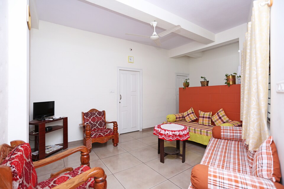 OYO Home 9376 Cozy 2BHK, Madikeri, Coorg