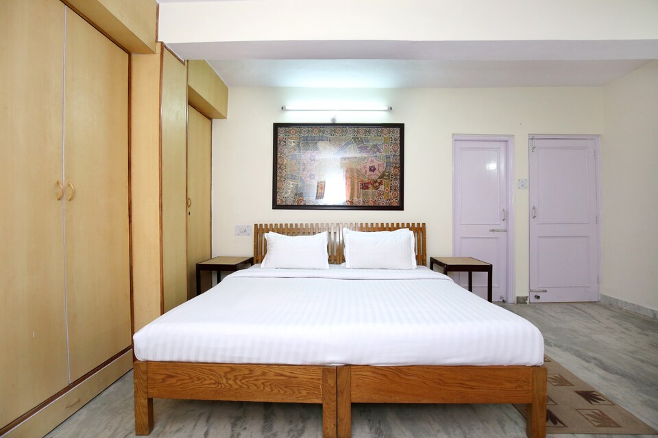 OYO Home 9839 Cozy 3BHK, Chotta Shimla, Shimla