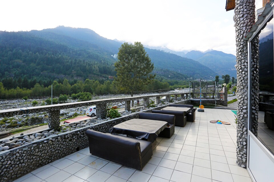 OYO 9392 Villa Riverine, Rohtang Highway, Manali