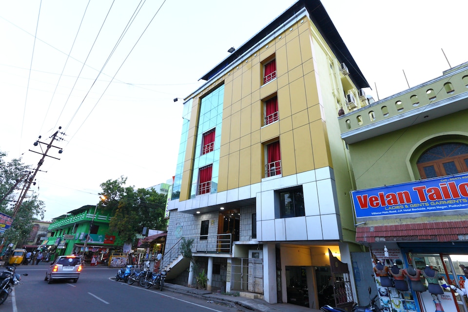 OYO 9343 JP Residency, Pondicherry City Centre, Pondicherry