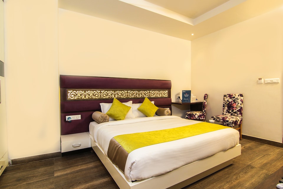 OYO Hotel Gurveer Royal Near Phoenix United Lucknow, Airport Lucknow, लखनऊ