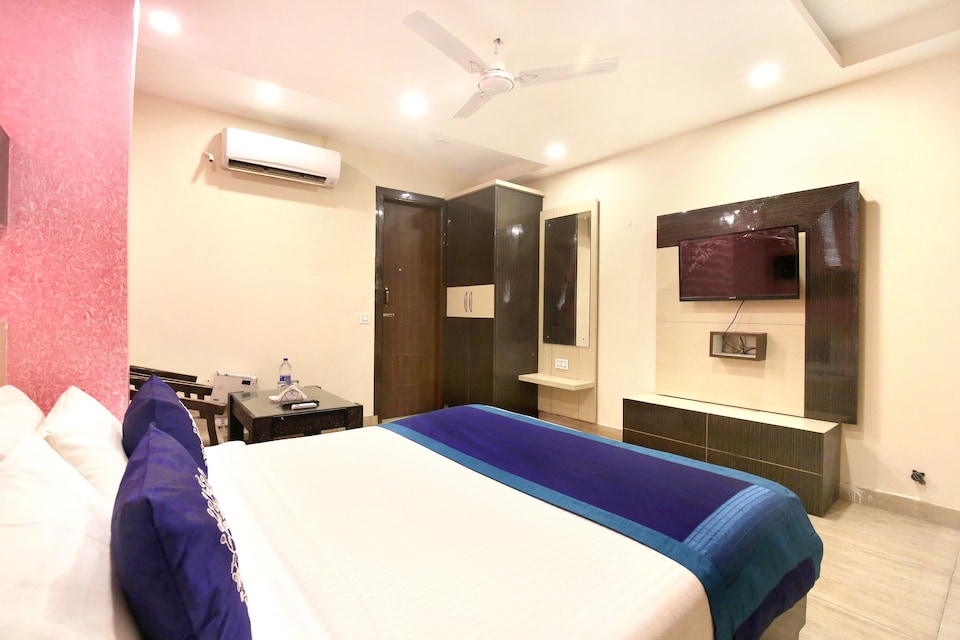 OYO Hotel 9634 Sector 42, Sector 42 Chandigarh, Chandigarh