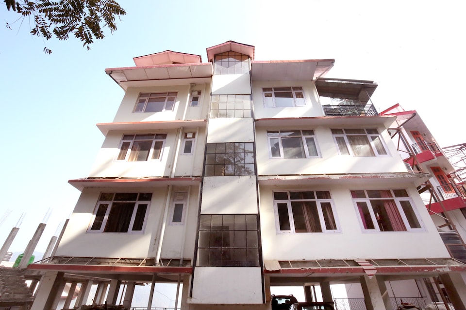 OYO Home 10084 Wooden Cottage 2BHK, Shimla, Shimla