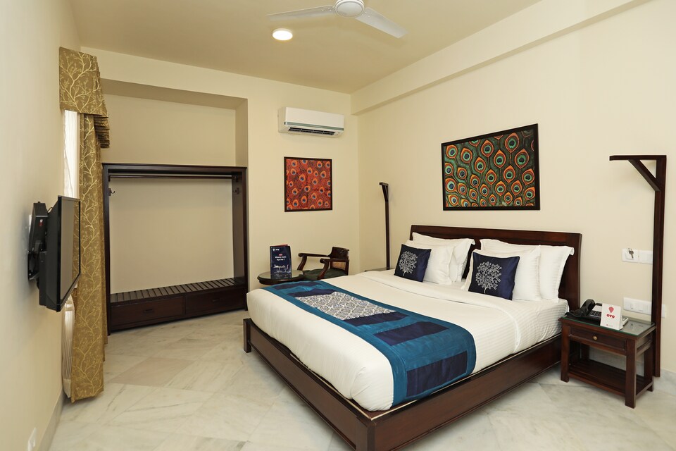 Capital O 9366 Hotel Shambhu Villas, Gulab Bagh, Udaipur