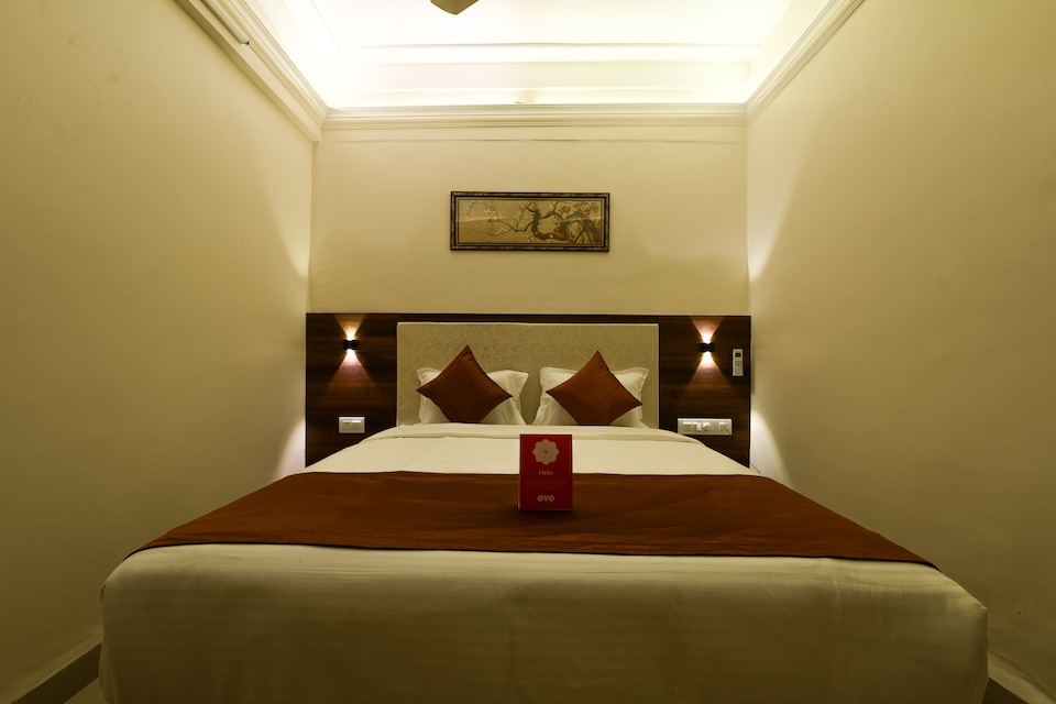 OYO 9517 Hotel Sunheads, Panjim Goa, Goa