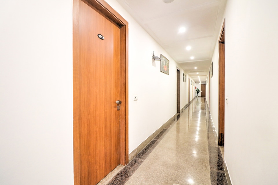 Hotel Skyway Inn, Airport Delhi, Delhi Transit