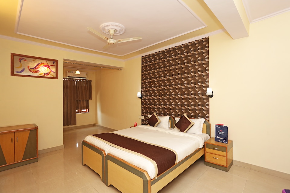 OYO 9901 Hotel Gem City, Amer, Jaipur