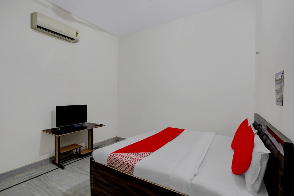 Flagship 83386 Shri Balaji Farm House & Restaurant, Aligarh, अलीगढ़