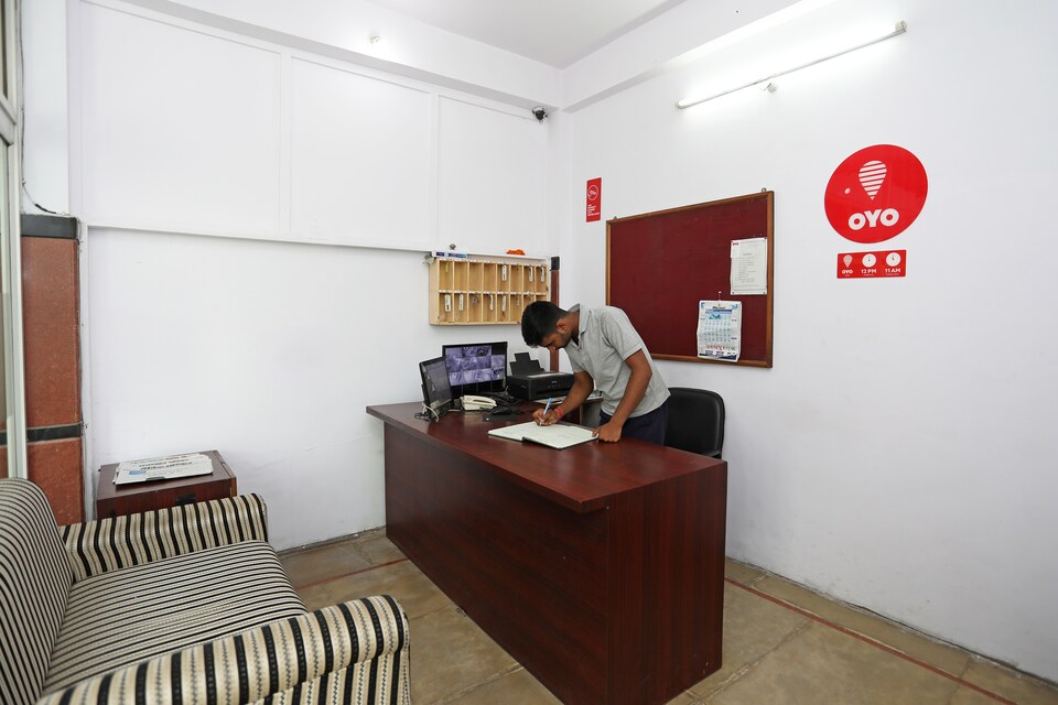 OYO 9511 Hotel Alpine, Udaipur North, Udaipur